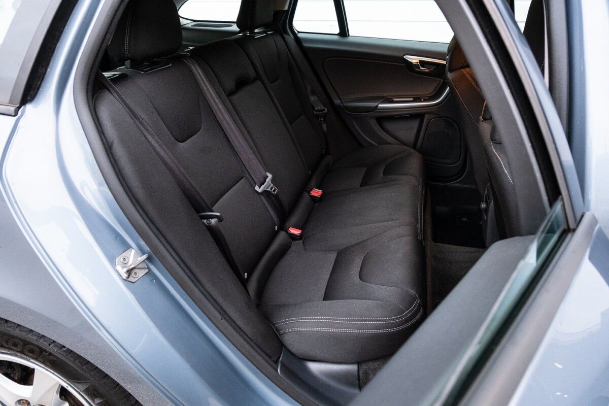 Volvo V60 2.0 110kW