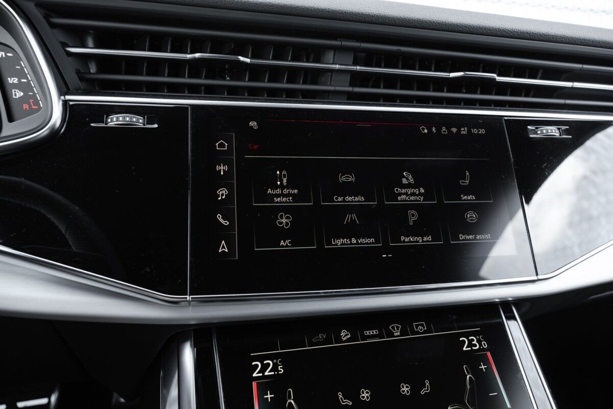 Audi Q8 60 Plug-in  S-line 3.0 360kW