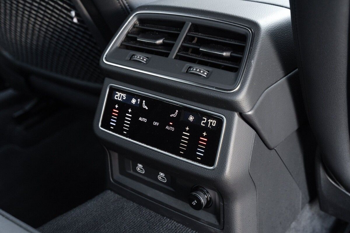 Audi A6 TFSIe 50 299zs 2.0 220kW