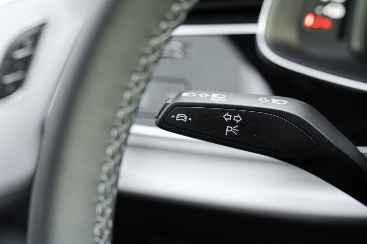 Audi Q8 60 Plug-in  S-line 3.0 360kW