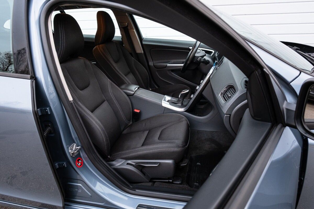 Volvo V60 2.0 110kW
