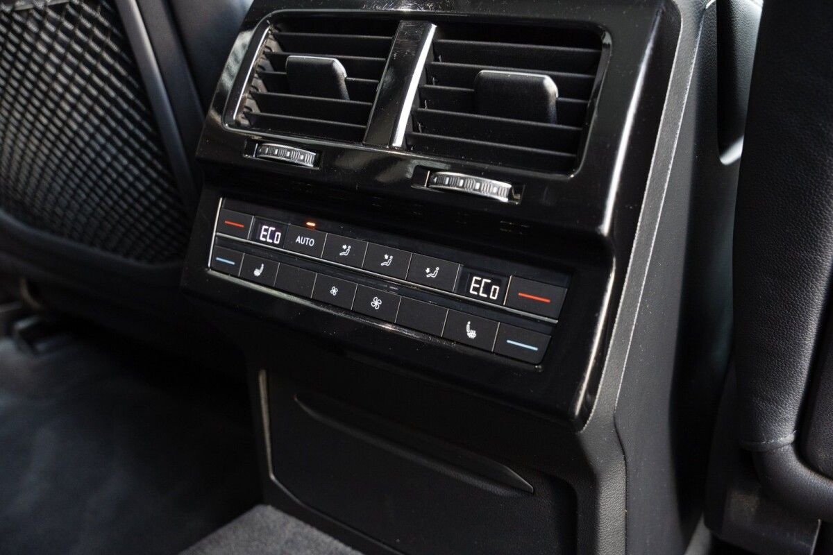 Volkswagen Touareg 3.0 210kW