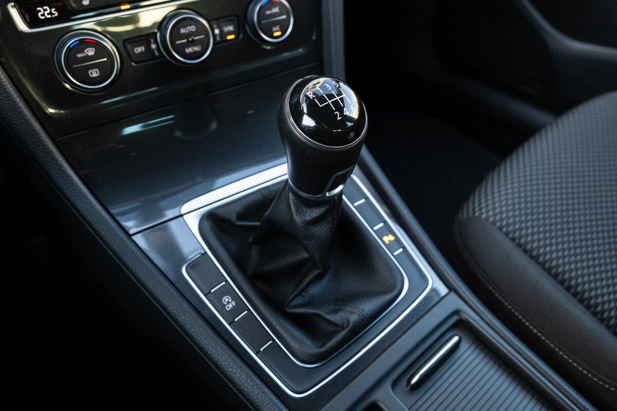Volkswagen Golf 1.5 96kW