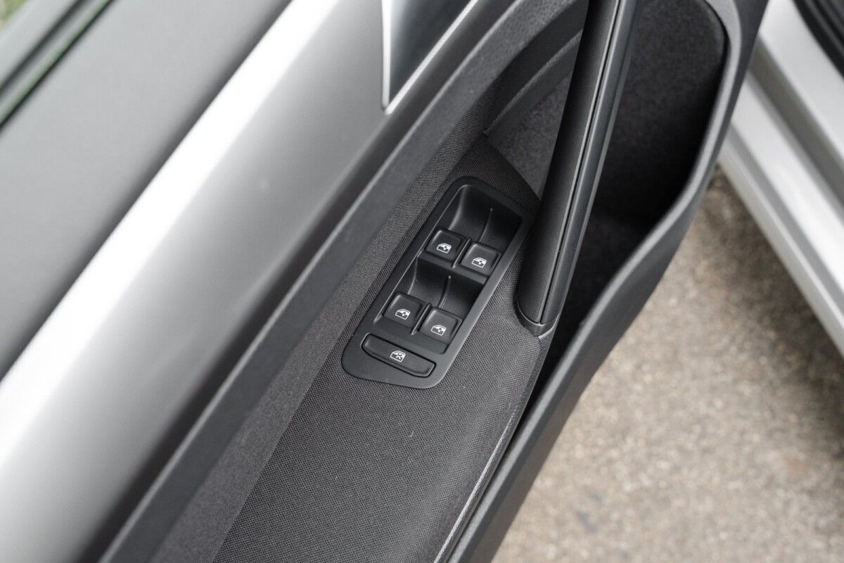 Volkswagen Golf Nr. 100 1.5 96kW