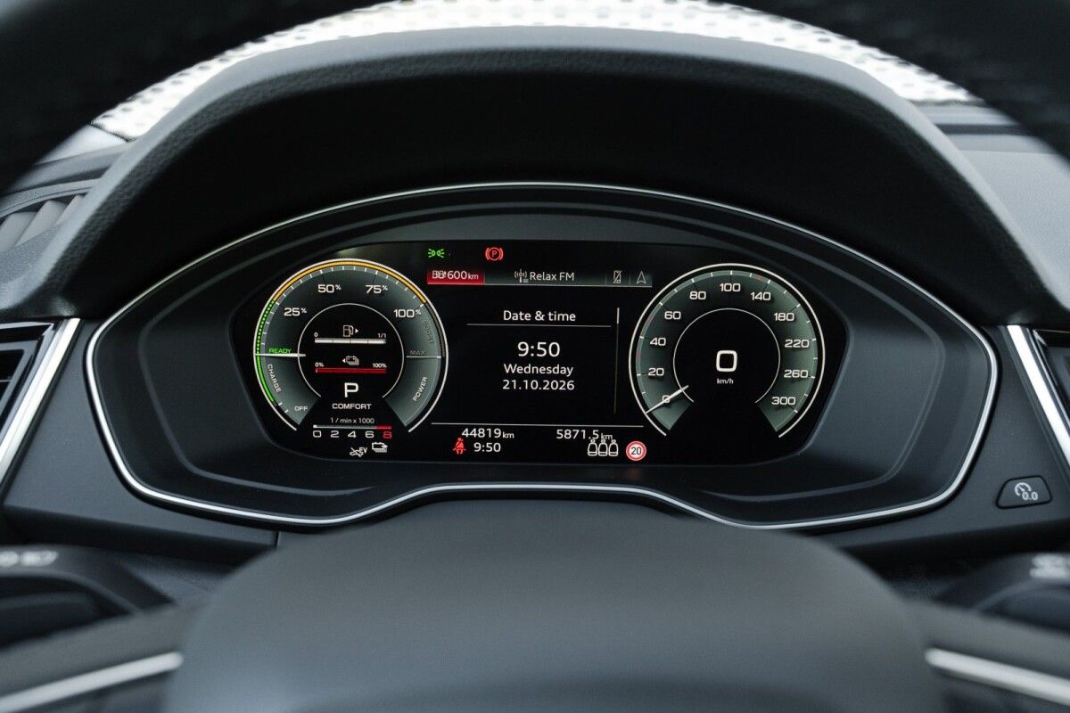 Audi Q5 SPB 2.0 TFSIe 300zs quattro 2.0 221kW