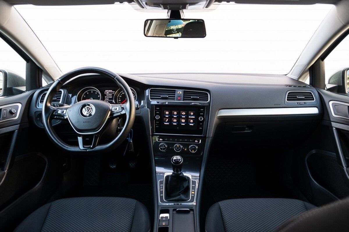 Volkswagen Golf 1.5 96kW