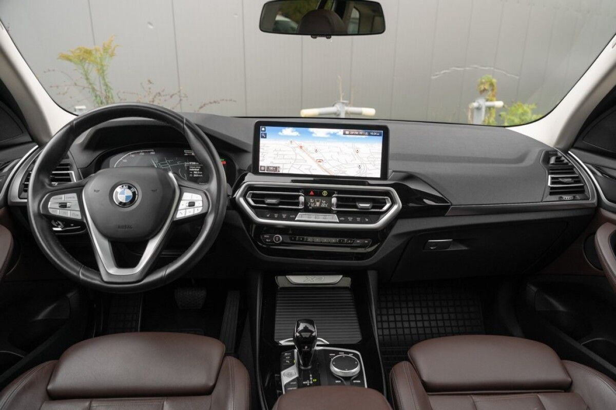 BMW X3 2.0 140kW