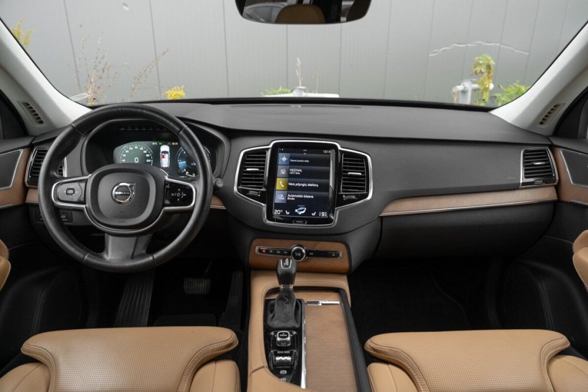 Volvo XC90 Inscription 2.0 165kW