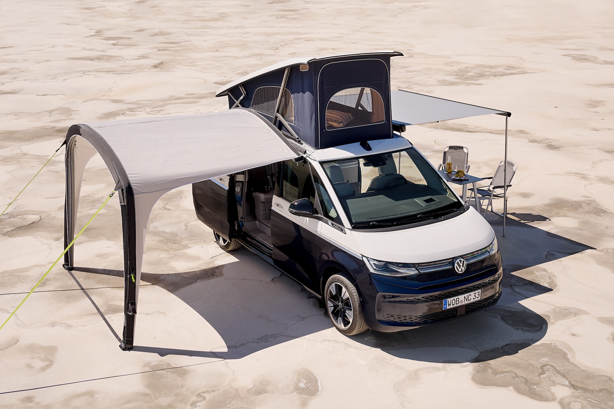 Pasaules pirmizrādi piedzīvo jaunais Volkswagen California kemperis